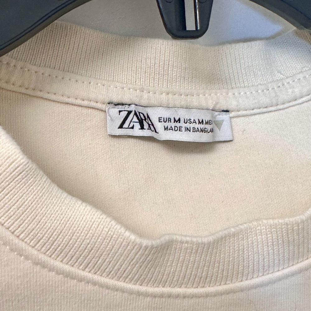 ZARA Cream Sleeveless Top Size Medium Minimalist - Picture 2 of 3